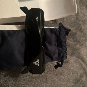 Prada Sunglasses ( Universal )